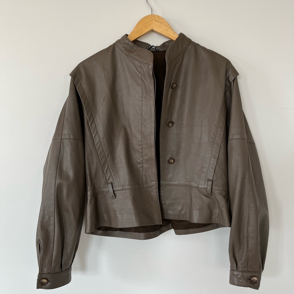 Vintage brown taupe 100% leather bomber jacket